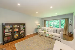 17 Hillcrest Dr, Randolph Township, NJ 07869 - Photo 8