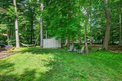 17 Hillcrest Dr, Randolph Township, NJ 07869 - Photo 40