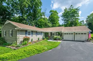 17 Hillcrest Dr, Randolph Township, NJ 07869 - Photo 44
