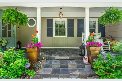 17 Hillcrest Dr, Randolph Township, NJ 07869 - Photo 2