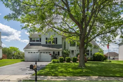 6 Snead Ct, Mount Olive, NJ 07836 - Photo 1