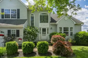 6 Snead Ct, Mount Olive, NJ 07836 - Photo 6