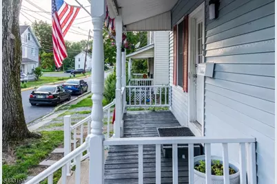 72 S Lincoln Ave, Washington Boro, NJ 07882 - Photo 2