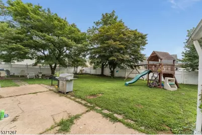 318 Marion Pl, Manville, NJ 08835 - Photo 30