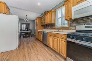 318 Marion Pl, Manville, NJ 08835 - Photo 10