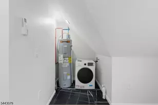 82 Grove St, Montclair, NJ 07042 - Photo 16