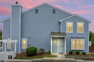 85 Almond Dr, Franklin Township, NJ 08873 - Photo 16