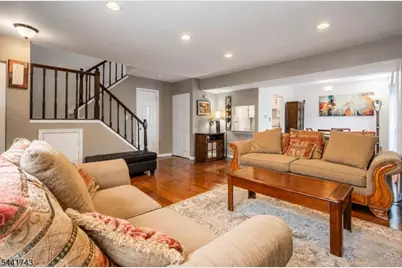 85 Almond Dr, Franklin Township, NJ 08873 - Photo 4