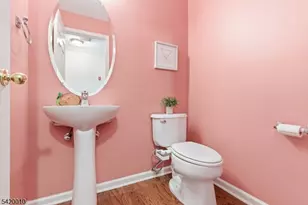 605 Donato Cir, Scotch Plains Township, NJ 07076 - Photo 12