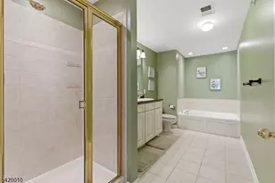 605 Donato Cir, Scotch Plains Township, NJ 07076 - Photo 20