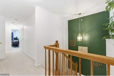 605 Donato Cir, Scotch Plains Township, NJ 07076 - Photo 14