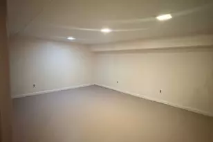 324 E Cedar St, Livingston, NJ 07039 - Photo 14