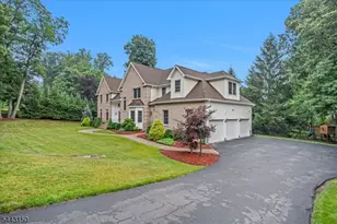 1 Barbara Dr, Randolph Township, NJ 07869 - Photo 2