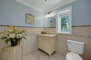 252 Mabel Pl, Franklin Lakes, NJ 07417 - Photo 22