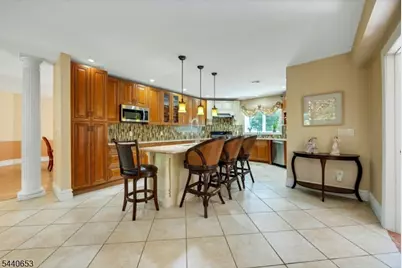 252 Mabel Pl, Franklin Lakes, NJ 07417 - Photo 14