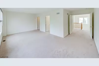 26 Decroce Ct, Parsippany, NJ 07054 - Photo 20