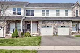 26 DeCroce Ct, Parsippany, NJ 07054 - Photo 2