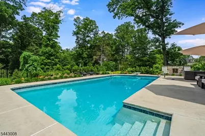 175 Round Top Rd, Bernardsville, NJ 07924 - Photo 4