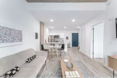 10 Commerce Ct #4C, Newark, NJ 07102 - Photo 4