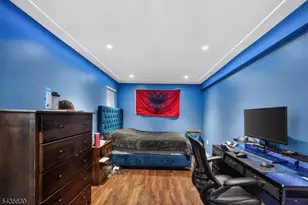 12 Bender Pl, Cliffside Park, NJ 07010 - Photo 16