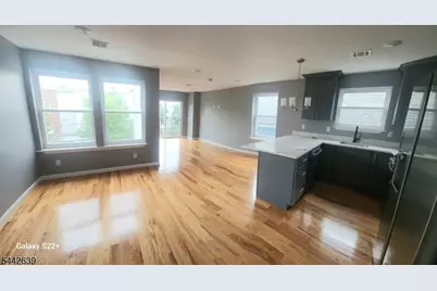 388 S 9th St #2, Newark, NJ 07103 - Photo 2