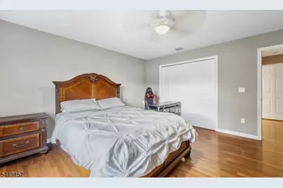 431 Raritan Rd, Linden, NJ 07036 - Photo 24