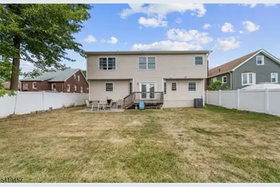 431 Raritan Rd, Linden, NJ 07036 - Photo 38