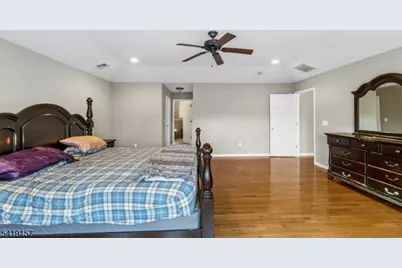 431 Raritan Rd, Linden, NJ 07036 - Photo 30