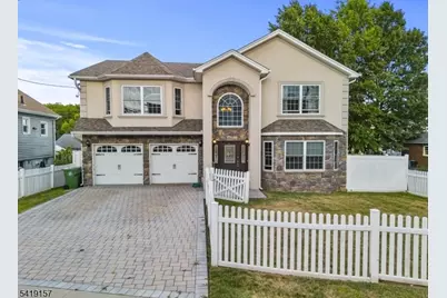 431 Raritan Rd, Linden, NJ 07036 - Photo 2