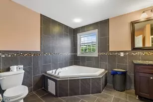 431 Raritan Rd, Linden, NJ 07036 - Photo 34