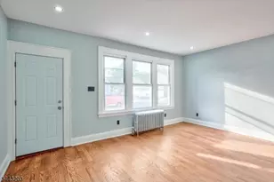 25 Wolf Pl, Irvington, NJ 07111 - Photo 16