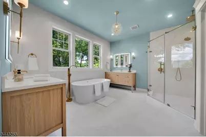 4 Garden Ct, Ho Ho Kus, NJ 07423 - Photo 22