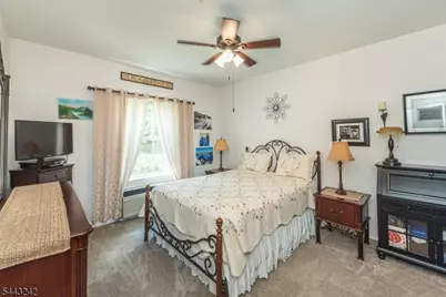 6104 Richmond Rd, West Milford, NJ 07480 - Photo 4