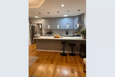 322 Franklin St, Elizabeth, NJ 07206 - Photo 2