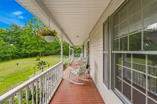 6 Dales Crossing, Wantage, NJ 07461 - Photo 2