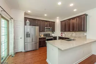 90 Albert Ct, Randolph Township, NJ 07869 - Photo 10