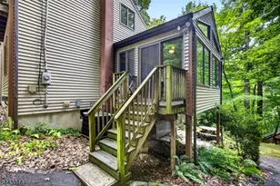 1 Hillside Ave, Liberty Township, NJ 07823 - Photo 6