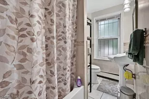 616 W 4th St, Plainfield, NJ 07060 - Photo 10