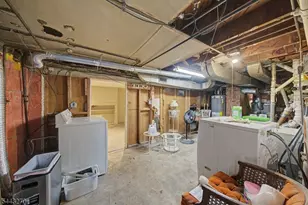 131 18th Ave, Elmwood Park, NJ 07407 - Photo 16