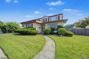 131 18th Ave, Elmwood Park, NJ 07407 - Photo 2