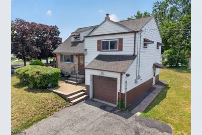 324 Ralph St, Franklin Township, NJ 08873 - Photo 2