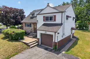 324 Ralph St, Franklin Township, NJ 08873 - Photo 2