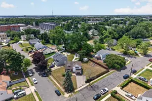 324 Ralph St, Franklin Township, NJ 08873 - Photo 6