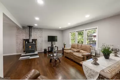 102 Andover Sparta Rd, Andover Township, NJ 07860 - Photo 14