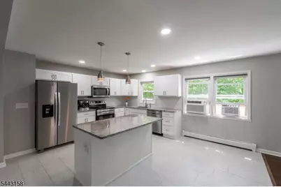 102 Andover Sparta Rd, Andover Township, NJ 07860 - Photo 12