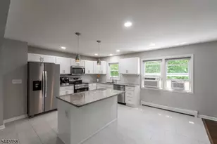 102 Andover Sparta Rd, Andover Township, NJ 07860 - Photo 12
