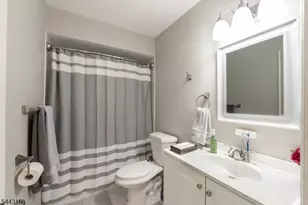 102 Andover Sparta Rd, Andover Township, NJ 07860 - Photo 22