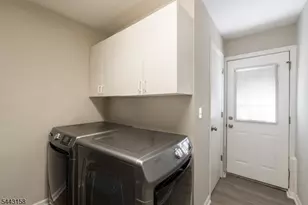 102 Andover Sparta Rd, Andover Township, NJ 07860 - Photo 24