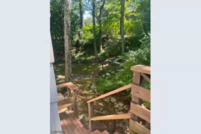 13 Loyola Ct, Hopatcong, NJ 07843 - Photo 28