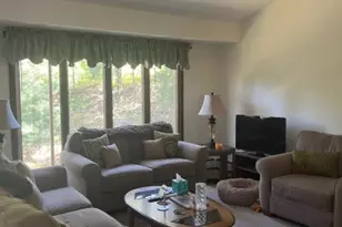 13 Loyola Ct, Hopatcong, NJ 07843 - Photo 2